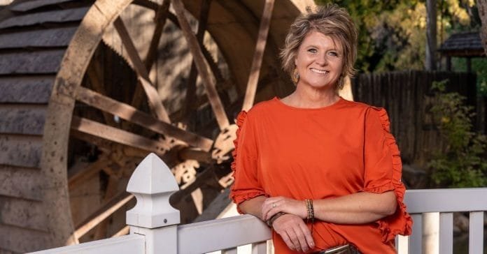 Shanna Memmott turns bucket list into destination package, named Tourist Director of the Year. Photo by Pete Hansen