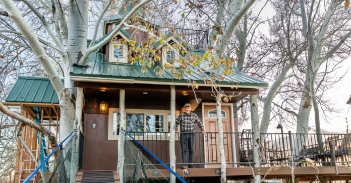 A luxury treehouse nestled in a massive white poplar tree in Nephi, Utah, known as John’s Oasis.