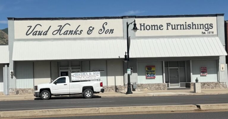 vaud hanks and son furniture springville 50 years